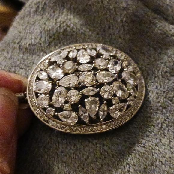 - Large Bella Luce, diamond simulant, 925 silver pendant and chain! - Picture 5 of 6